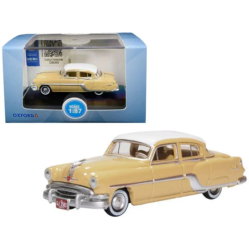 1954 Pontiac Chieftain 4 Door Maize Yellow With Winter White Top 1/87 (Ho) Scale Diecast Model Car By Oxford Diecast 1