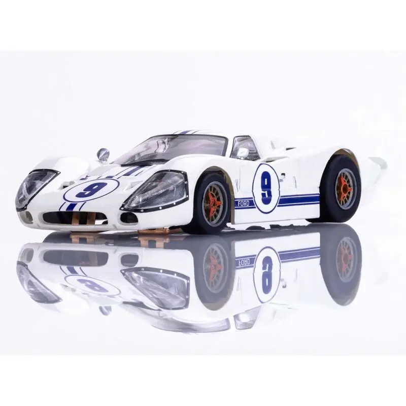 Afx Racing Ho Ford Gt40 Mk.Iv #9 Mega G+ Slot Car, White 1