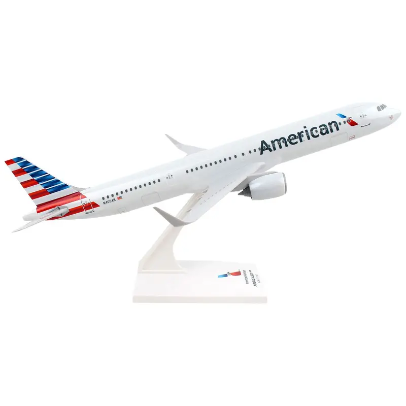 Airbus A321neo Commercial Aircraft "American Airlines" (N400an) Gray With Red And Blue Tail (Snap-Fit) 1/150 Plastic Model By Skymarks 1