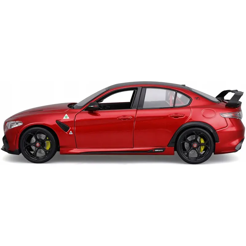 Alfa Romeo Giulia Gtam Red Metallic With Carbon Top 1/18 Diecast Model Car By Bburago 1
