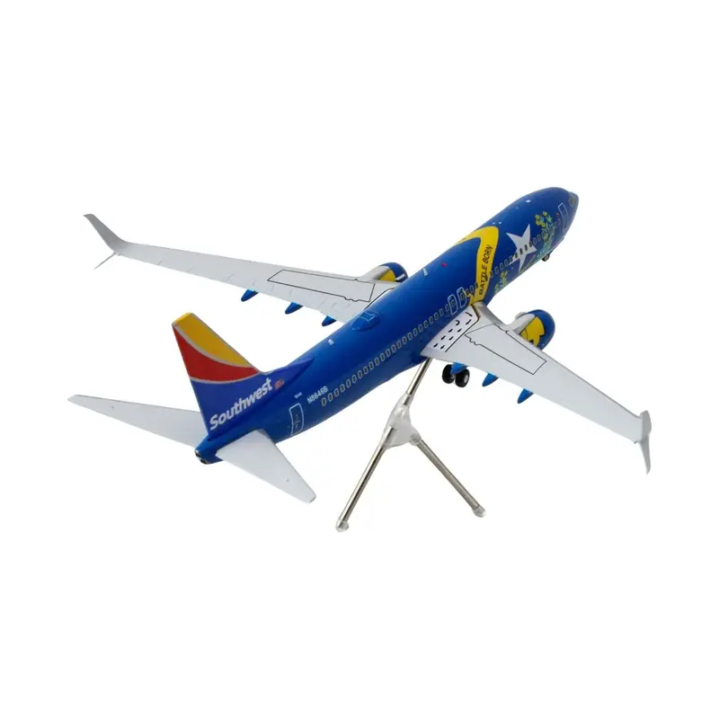 Boeing 737-800 Commercial Aircraft "Southwest Airlines - Nevada One" (N8646b) Blue With Tail Stripes "Gemini 200" Series 1/200 Diecast Model Airplane By Geminijets 1
