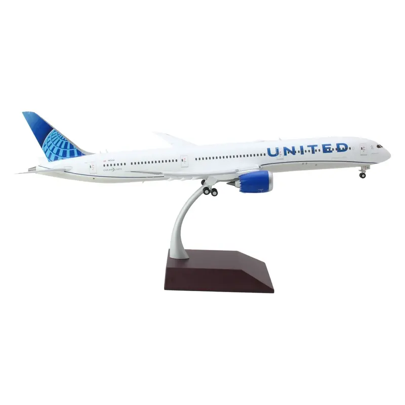 Boeing 787-10 Commercial Aircraft With Flaps Down "United Airlines" White With Blue Tail "Gemini 200" Series 1/200 Diecast Model Airplane By Geminijets 1