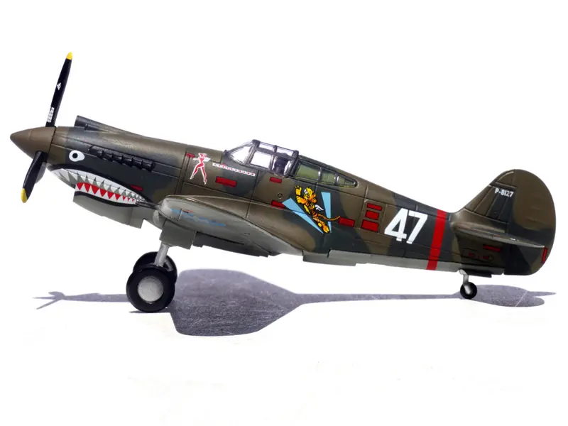 Curtiss P-40B/C Warhawk Fighter Aircraft "White 47 Robert T. Smith 3Rd Squadron Hell's Angels Chinese Air Force Burma" (1942) 1St American Volunteer Group 1/72 Diecast Model Airplane By Legion 1