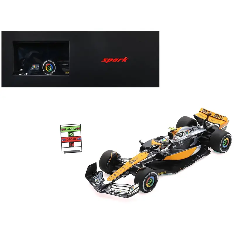Mclaren Mcl60 #4 Lando Norris "Chrome" 2Nd Place Formula One F1 "British Gp" (2023) And Acrylic Display Case And Pit Board 1/18 Model Car By Spark 1