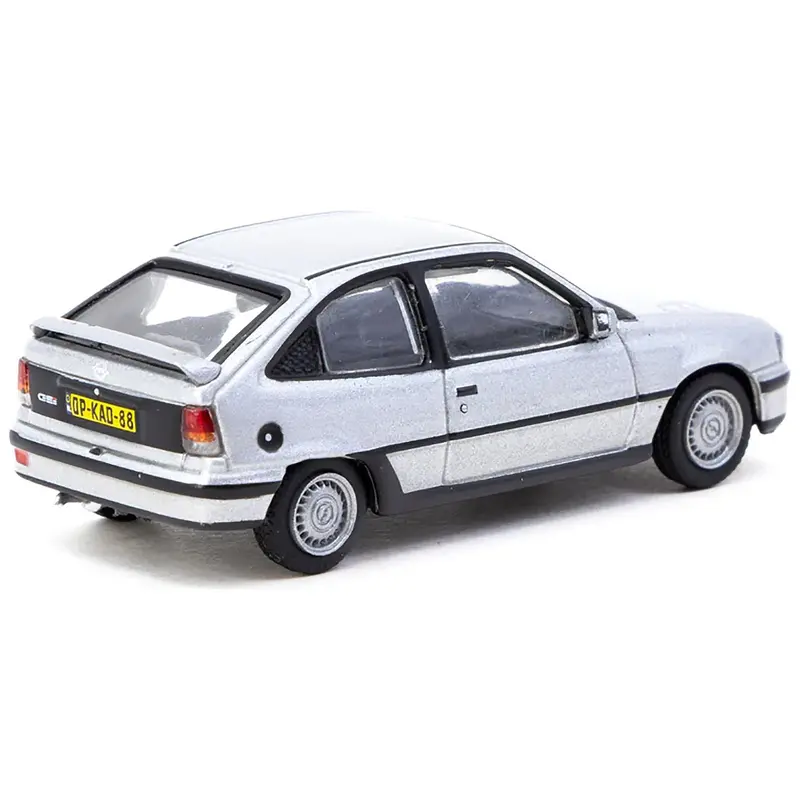 Opel Kadett Gsi Silver Metallic "Global64" Series 1/64 Diecast Model By Tarmac Works 1