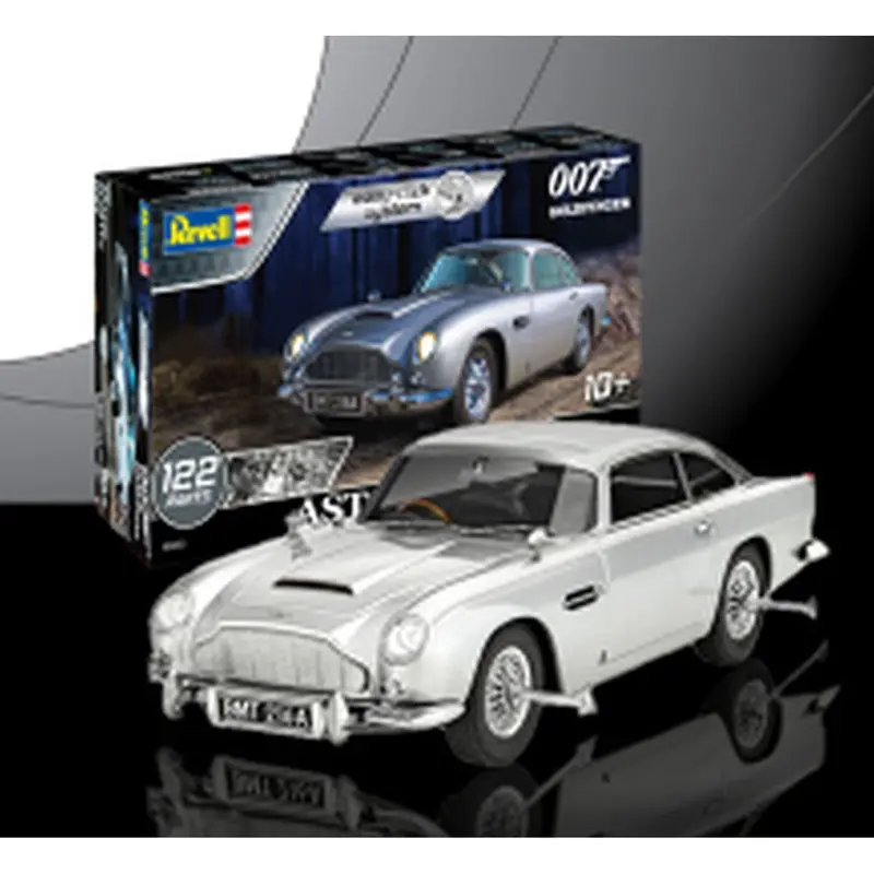 Revell 1/24 James Bond Db5 Car 1